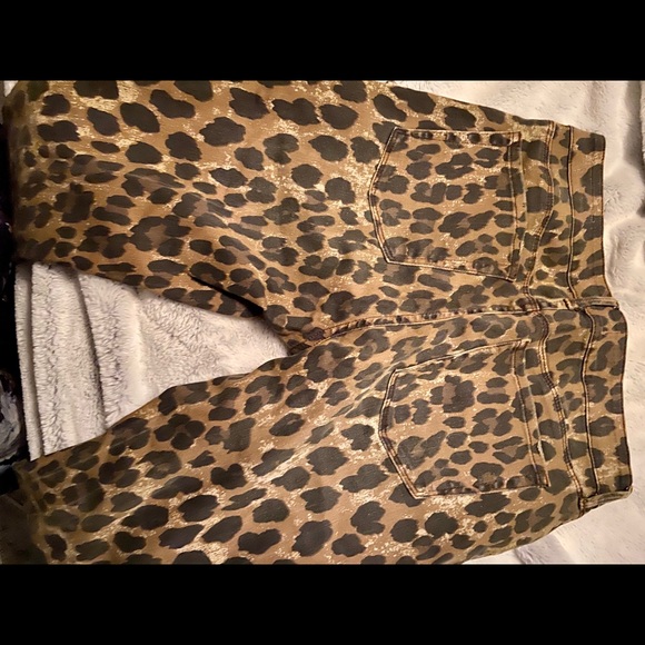 Pacsun Cheetah distressed stretch skinny jean - Picture 3 of 5